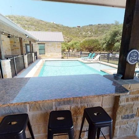 Heartstone Lodge Concan Bagian luar foto
