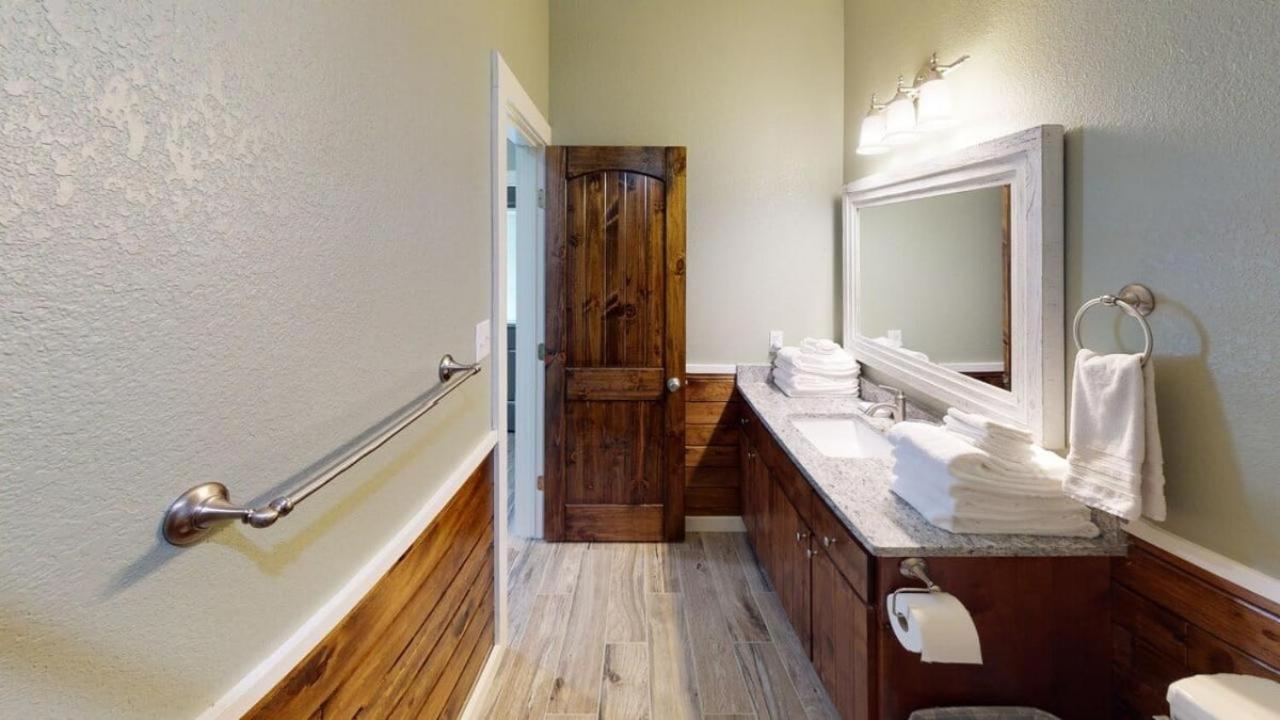 Heartstone Lodge Concan Bagian luar foto