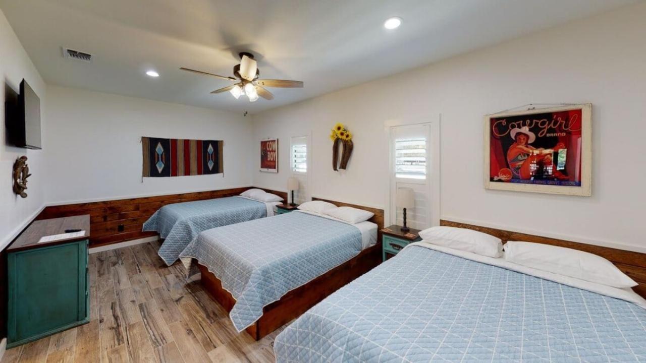 Heartstone Lodge Concan Bagian luar foto